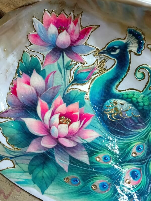 Regal Plume - Image 3