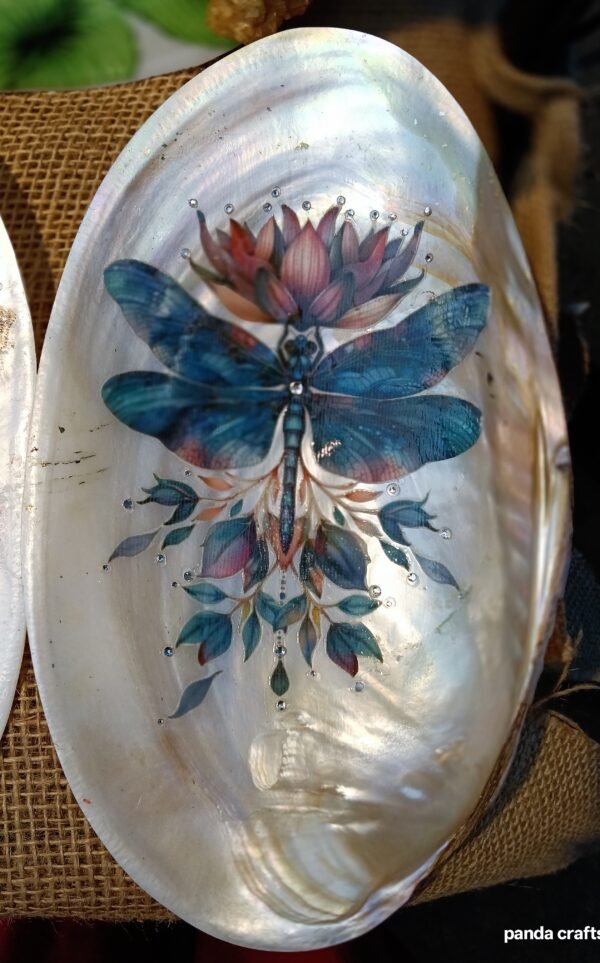 Dragonfly Muse
