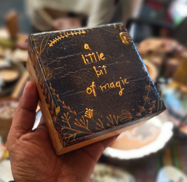 A Little Bit of Magic Candle - Image 2