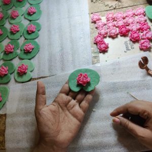 Divine Glow of Lotus – Exclusive Floating T-Light Set of 5