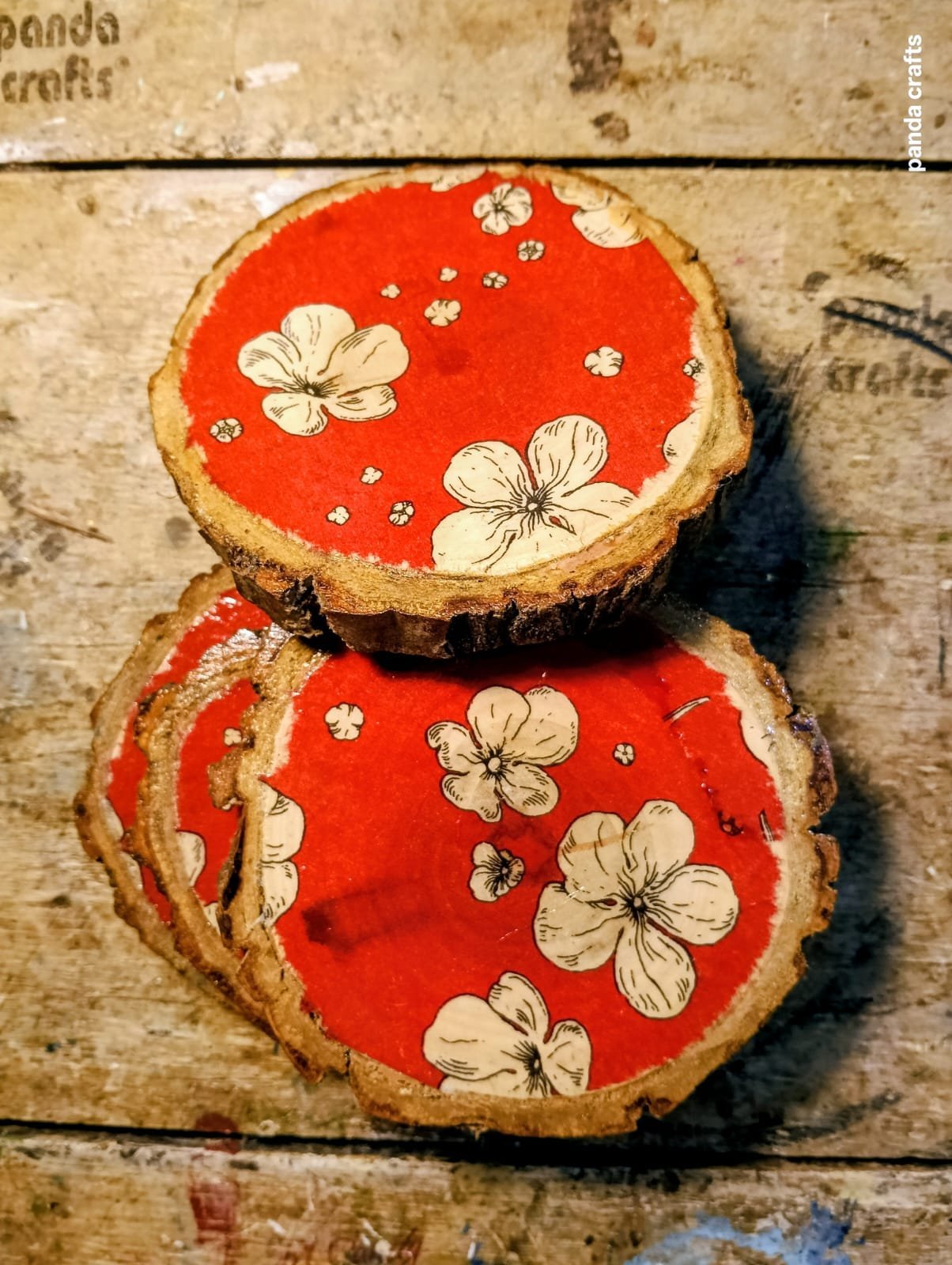 Merry Rustic Blossoms – Christmas Special Wood Coaster Set - Image 2